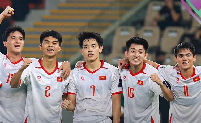 Hình ảnh các trò chơi thể thao, bắn cá, nổ hũ tại 8KBET